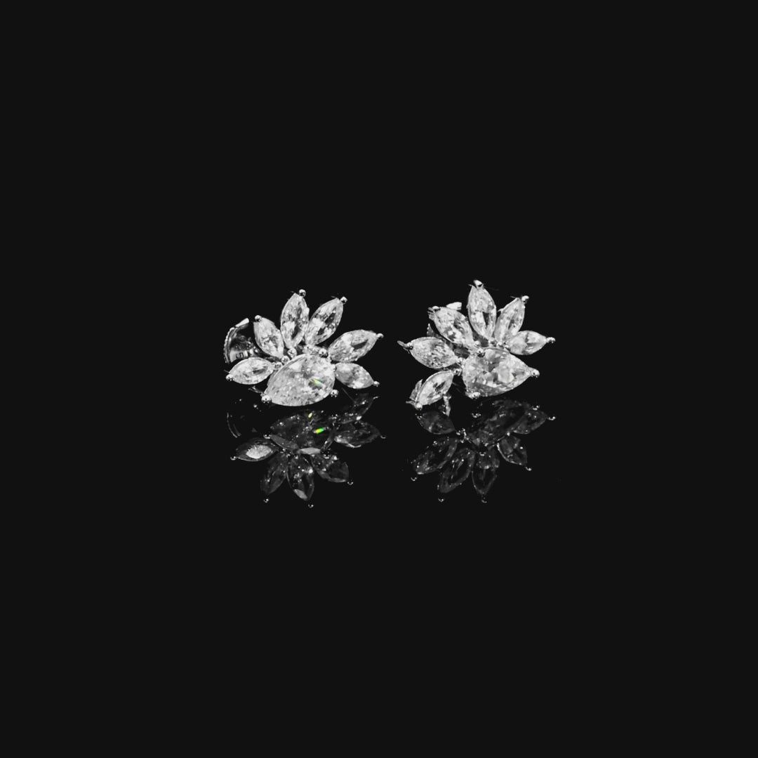 Women's Mix Cut Flower Earring