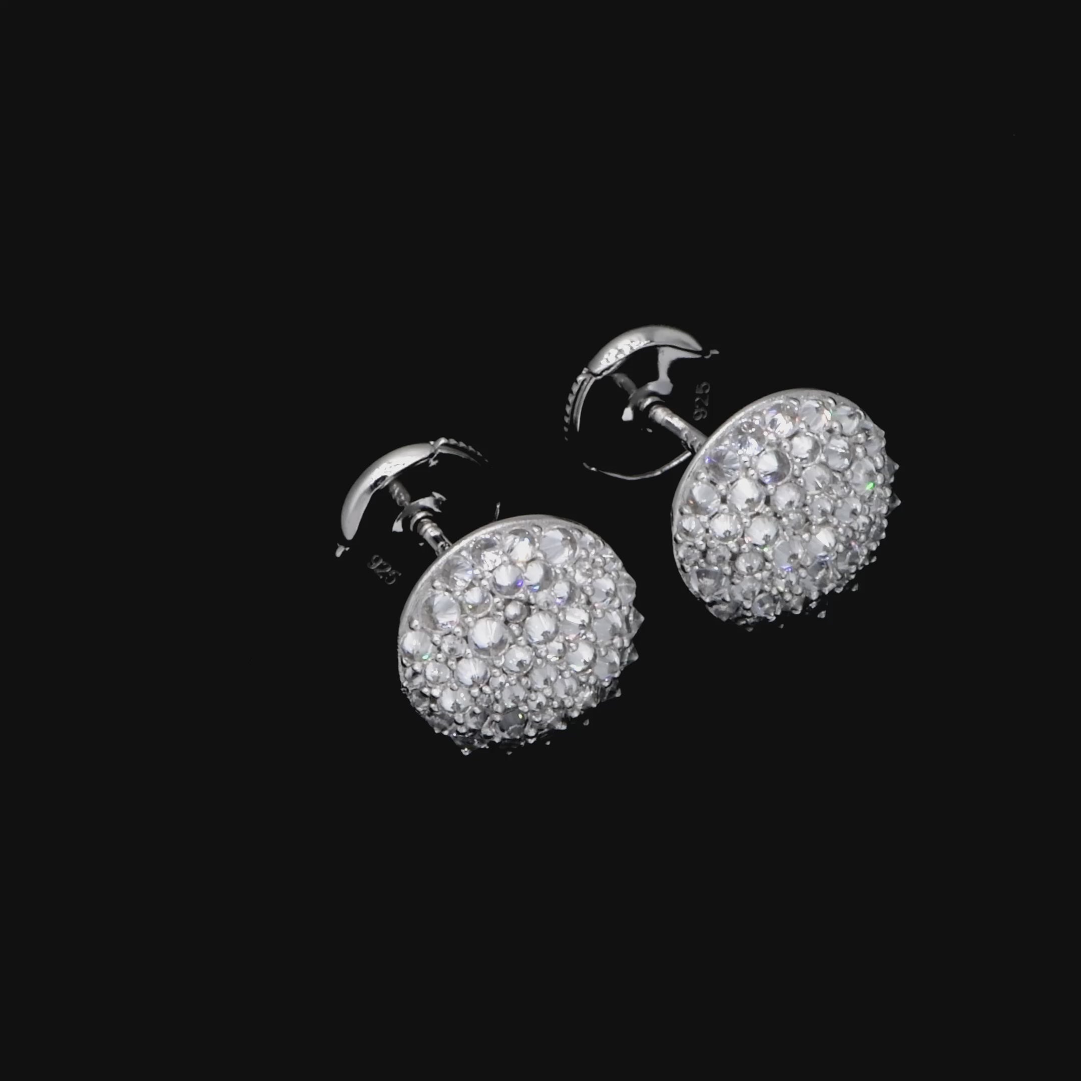 Women's Reverse Set Diamond Stud Earrings