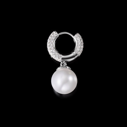 TROVE Dangly Pearl Earring